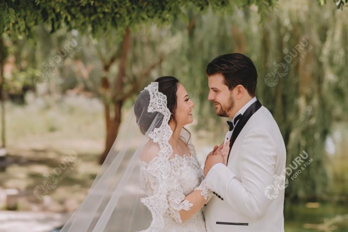 aygul abdullah beysehir dugun hikayesi fotograflari romantik dis cekim pozlari 10