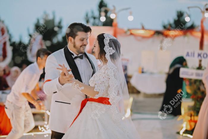 aygul abdullah beysehir dugun hikayesi fotograflari romantik dis cekim pozlari 26