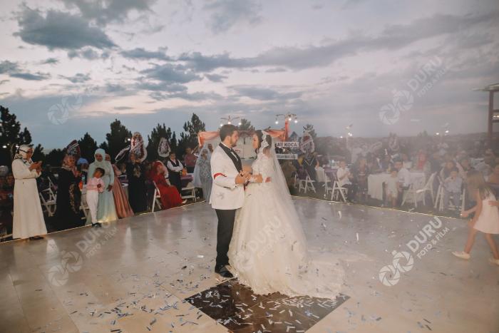 aygul abdullah beysehir dugun hikayesi fotograflari romantik dis cekim pozlari 47