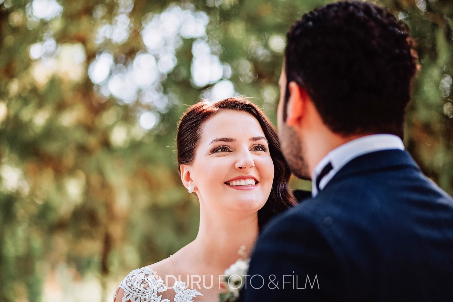 Kaliteli Düğün Fotoğrafları İçin Nasıl Bir Düğün Fotoğrafçısı Seçmelisiniz ?
